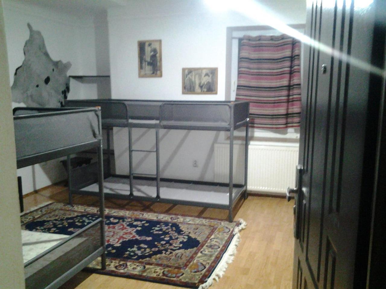 Leyla Hostel Braşov Eksteriør billede