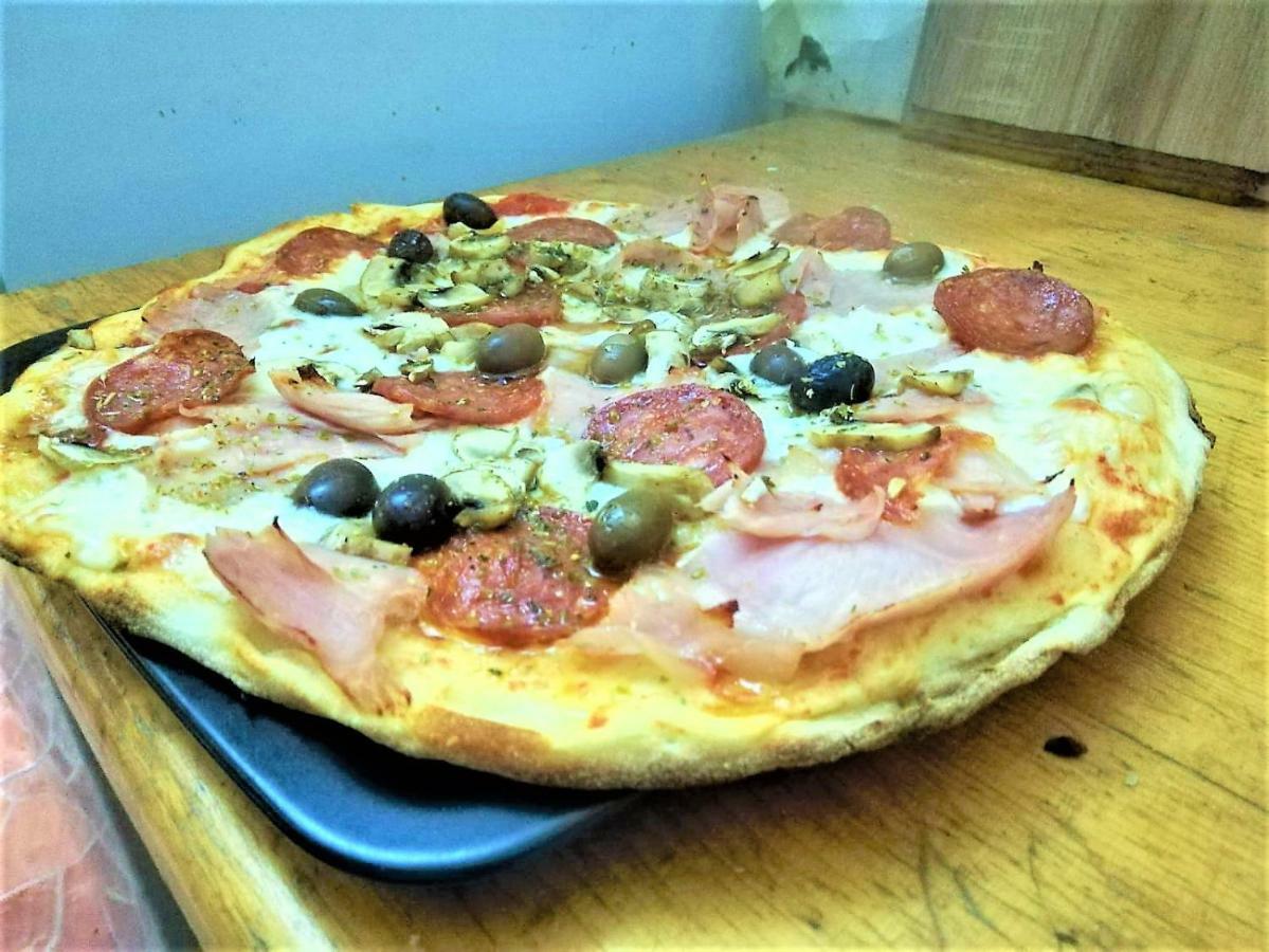 Leyla Hostel Braşov Eksteriør billede